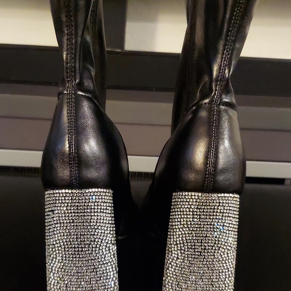 Forever 21 Boots - Picture 3 of 4